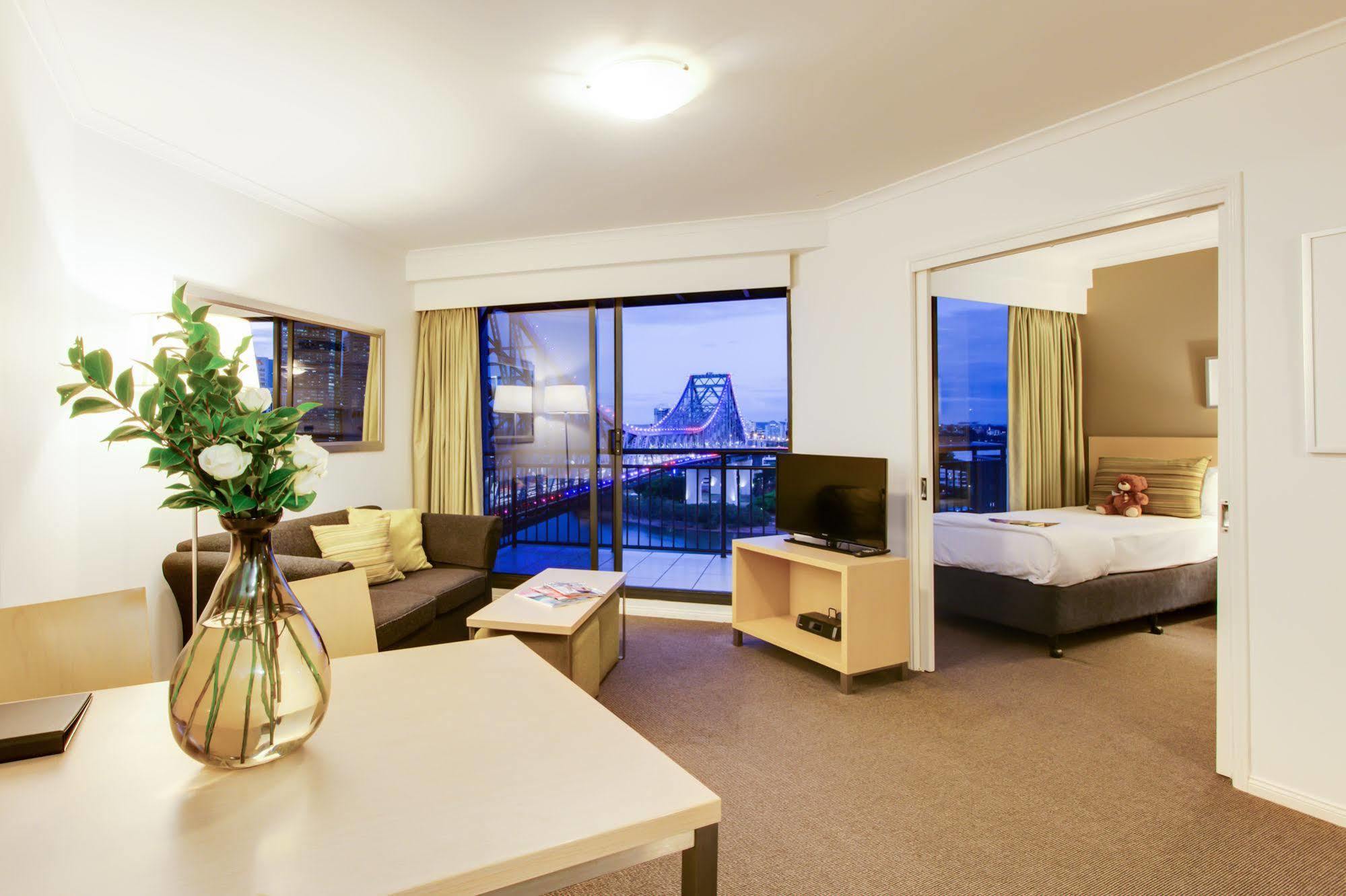 Oakbridge Hotel & Apartments Brisbane Dış mekan fotoğraf